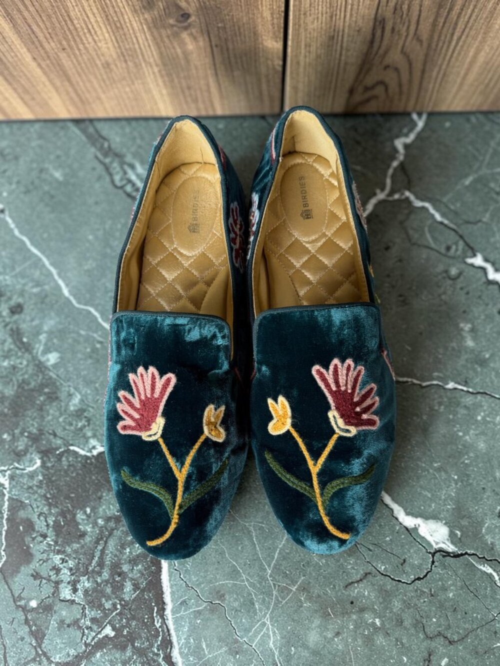 Birdies Starling Embroidered Flat Blue Flat Velvet W 11 Teal Blue Flora Velvet - Picture 4 of 16